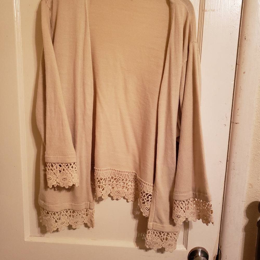 Sweater/Jacket
